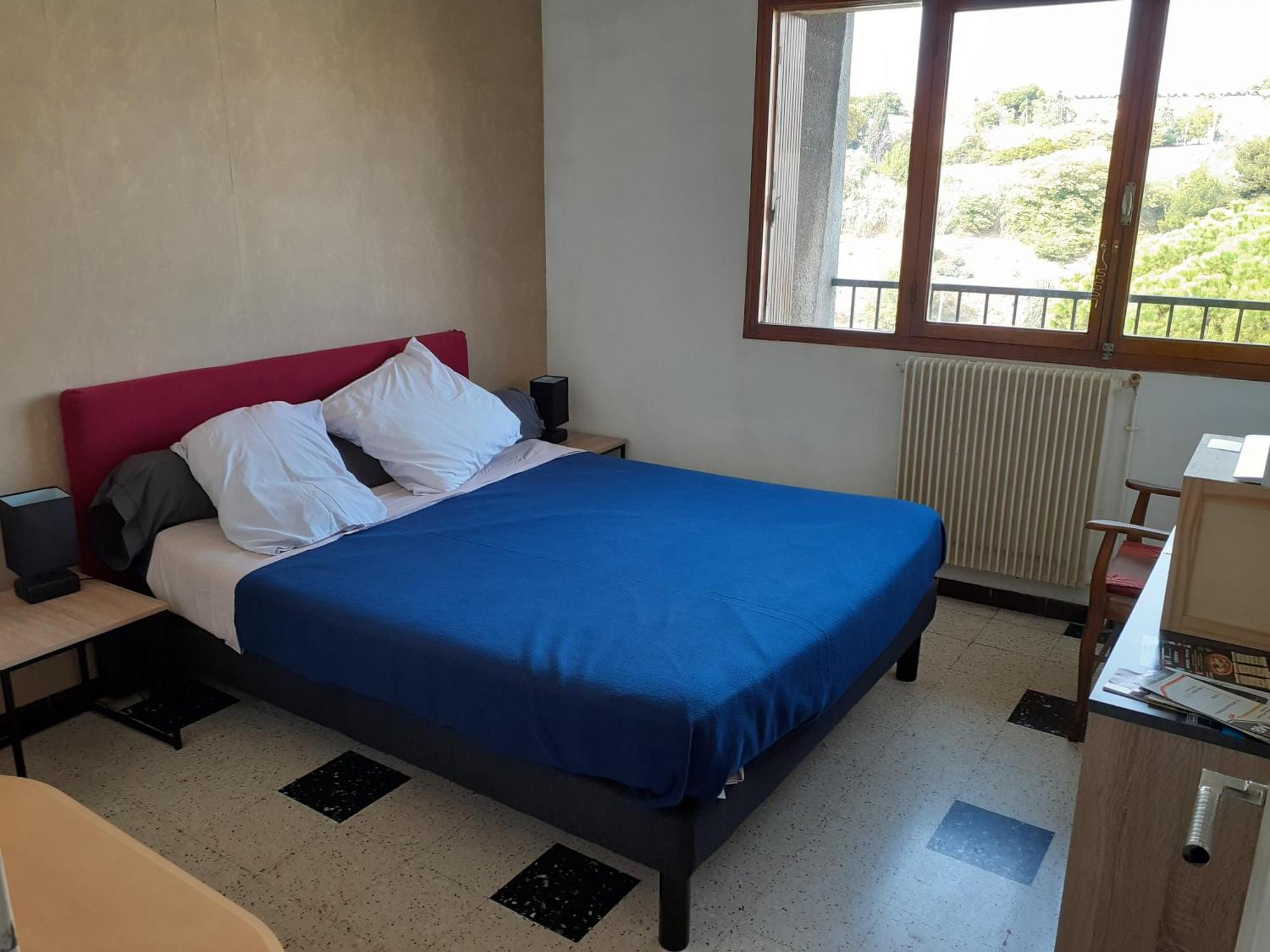 Chambre B2 Dans Un Appartement En Colocation Марсель Номер фото